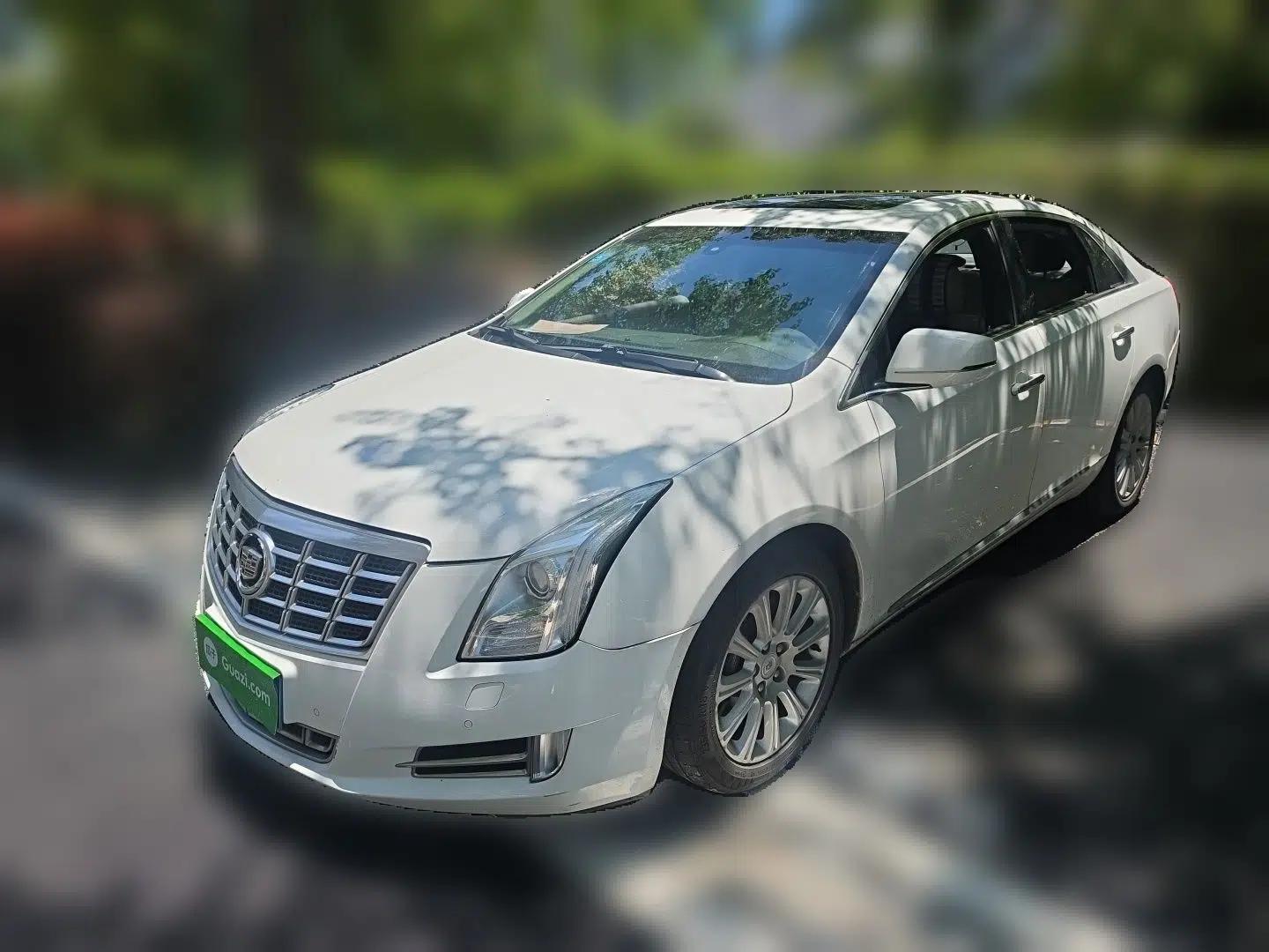 Cadillac XTS 2015 28T Elite Model — миниатюра 1