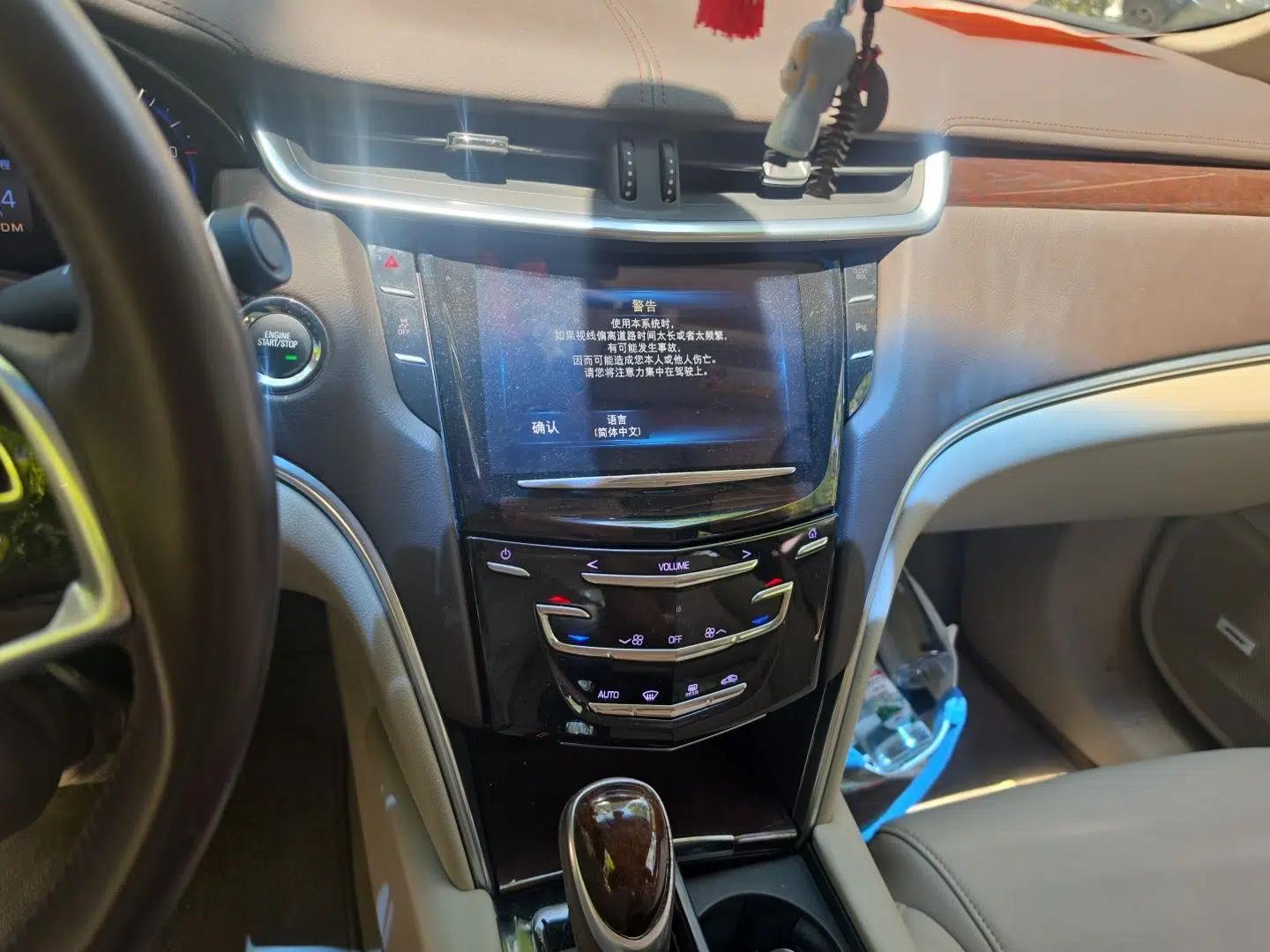 Cadillac XTS 2015 28T Elite Model — миниатюра 13