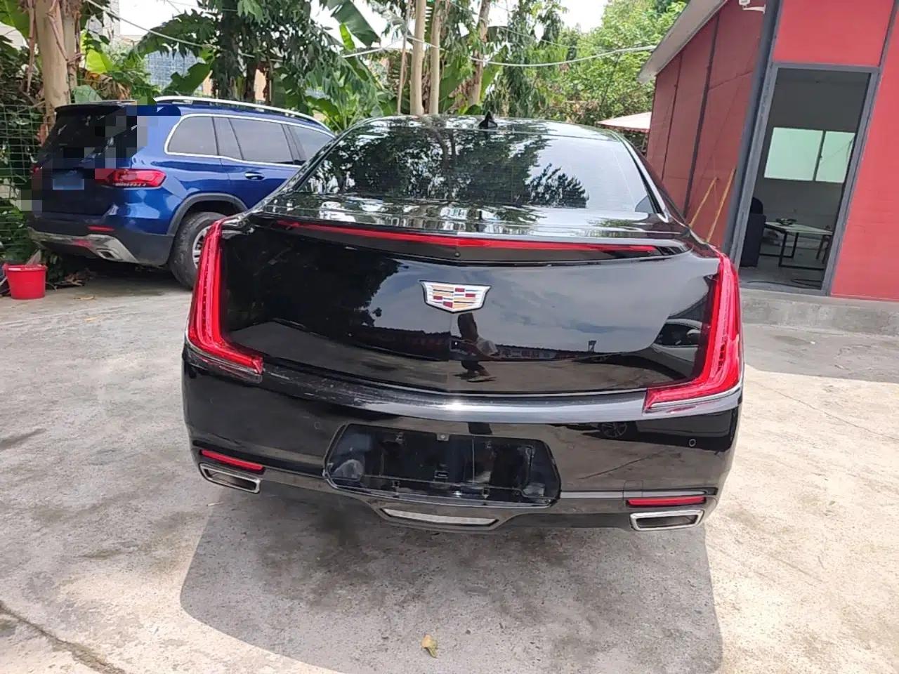 Cadillac XTS 2018 28T Elite Edition — миниатюра 5