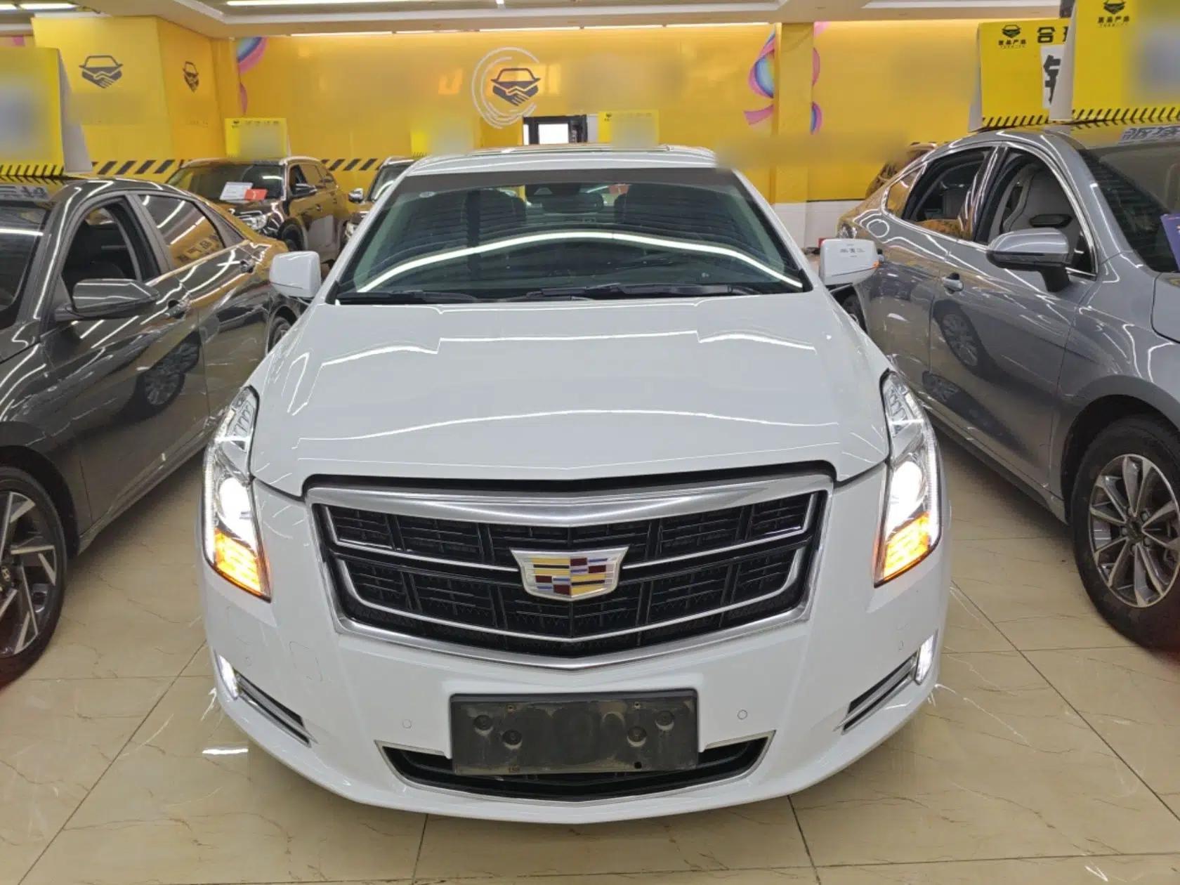 Cadillac XTS 2016 28T Luxury Model — миниатюра 2