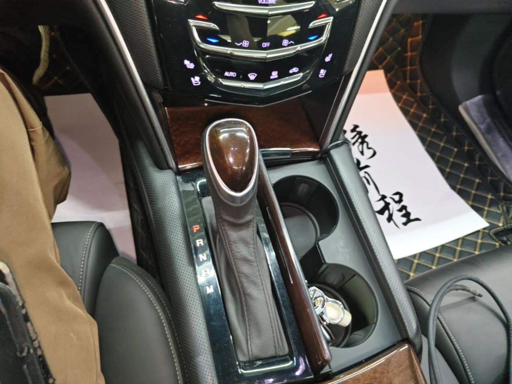 Cadillac XTS 2016 28T Luxury Model — миниатюра 16