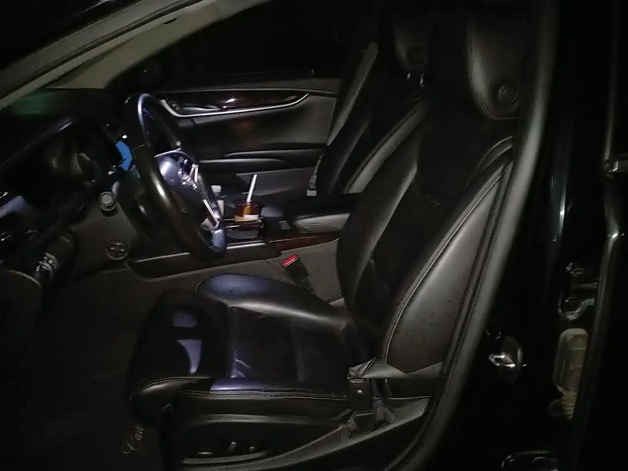 Cadillac XTS 2013 28T Luxury Model — миниатюра 15