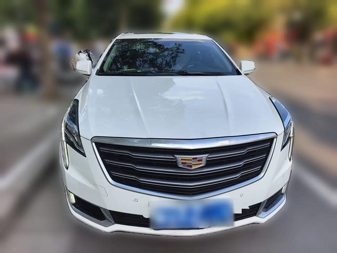 Cadillac XTS 2018 28T Luxury Edition — миниатюра 2