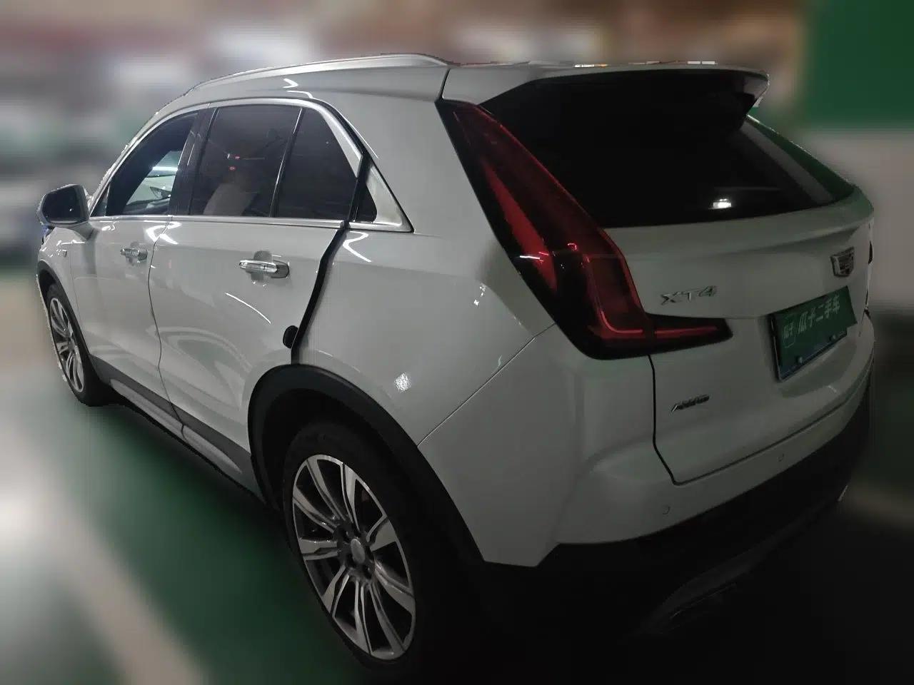 Cadillac XT4 2020 28T 4x4 Platinum Sport Edition — миниатюра 4