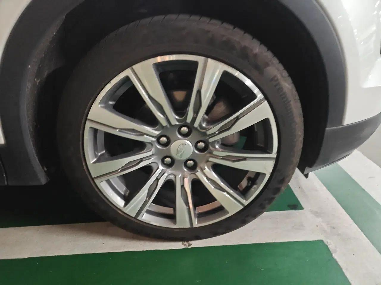 Cadillac XT4 2020 28T 4x4 Platinum Sport Edition — миниатюра 8
