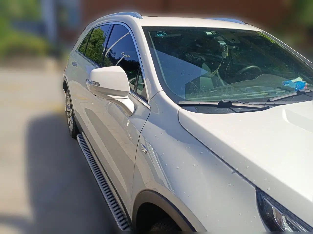 Cadillac XT4 2020 Revised Version 28T Two-Wheel Drive Leading Edition — миниатюра 3