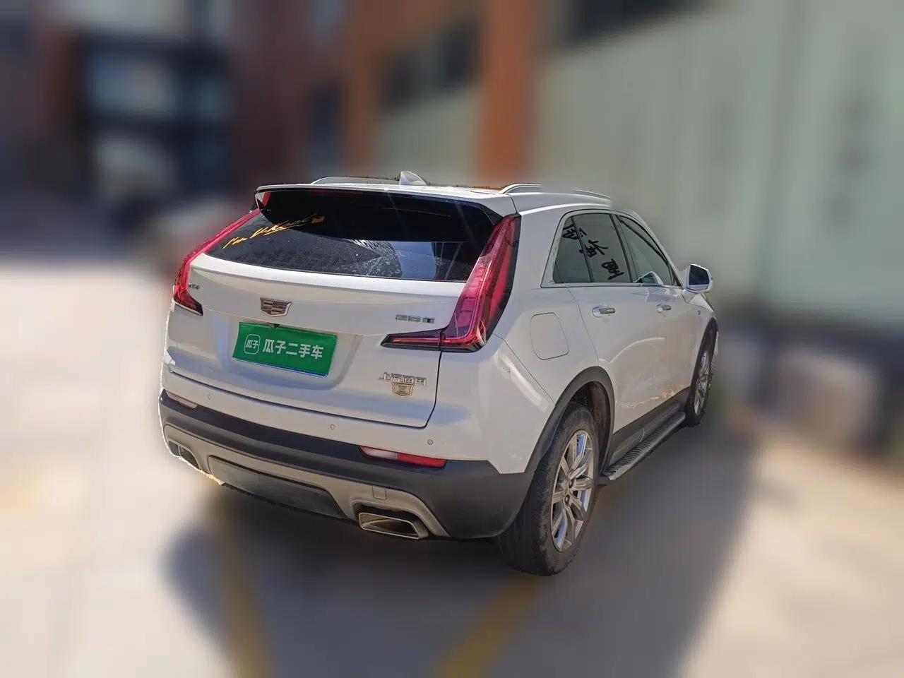 Cadillac XT4 2020 Revised Version 28T Two-Wheel Drive Leading Edition — миниатюра 6