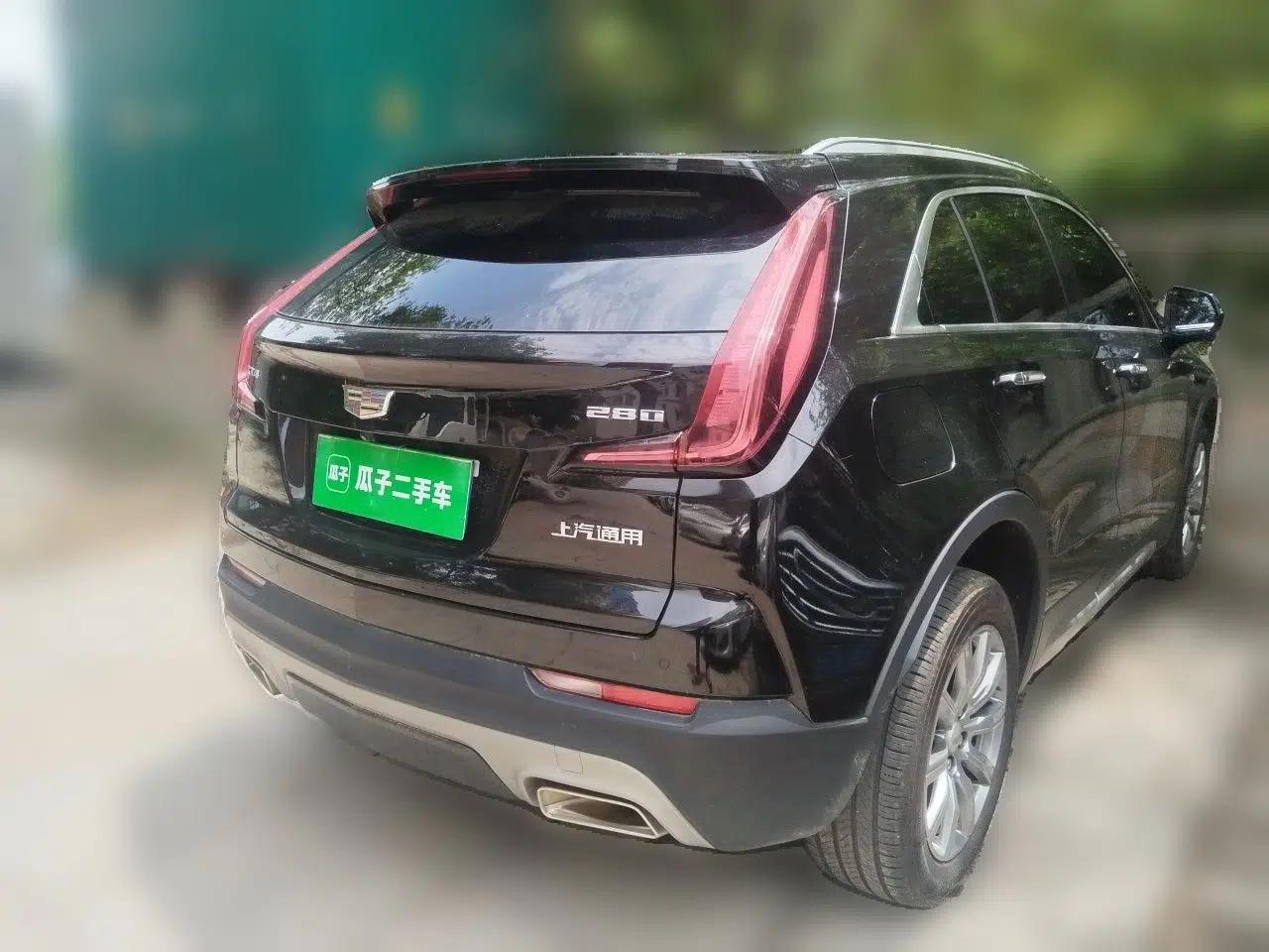 Cadillac XT4 2021 28T Two-Wheel Drive Luxury Version — миниатюра 6