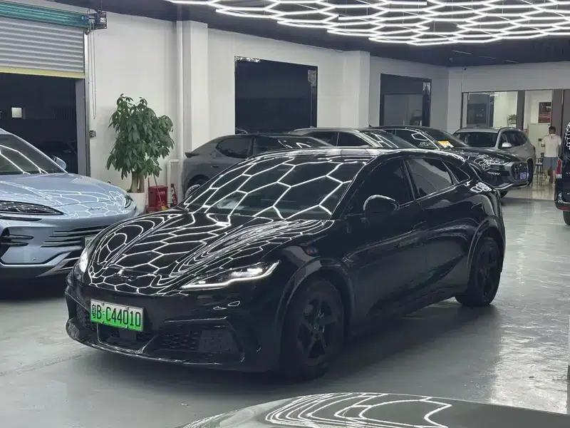 Seal 06GT 2025 605 2WD Hot Wave Edition — миниатюра 1