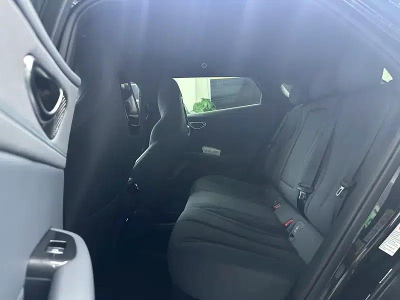 Seal 06GT 2025 605 2WD Hot Wave Edition — миниатюра 9