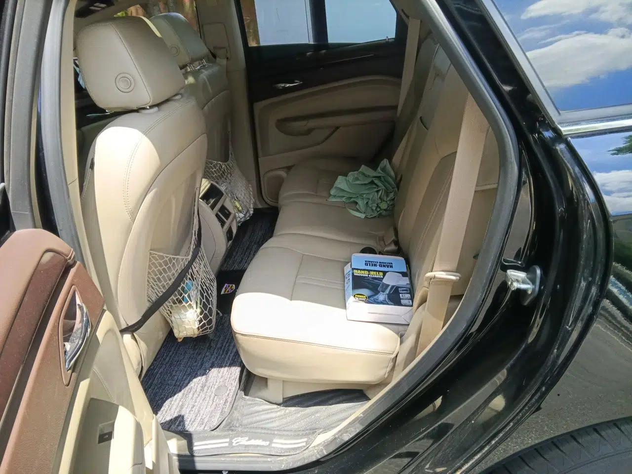 Cadillac SRX 2012 3.0L Luxury Model — миниатюра 17