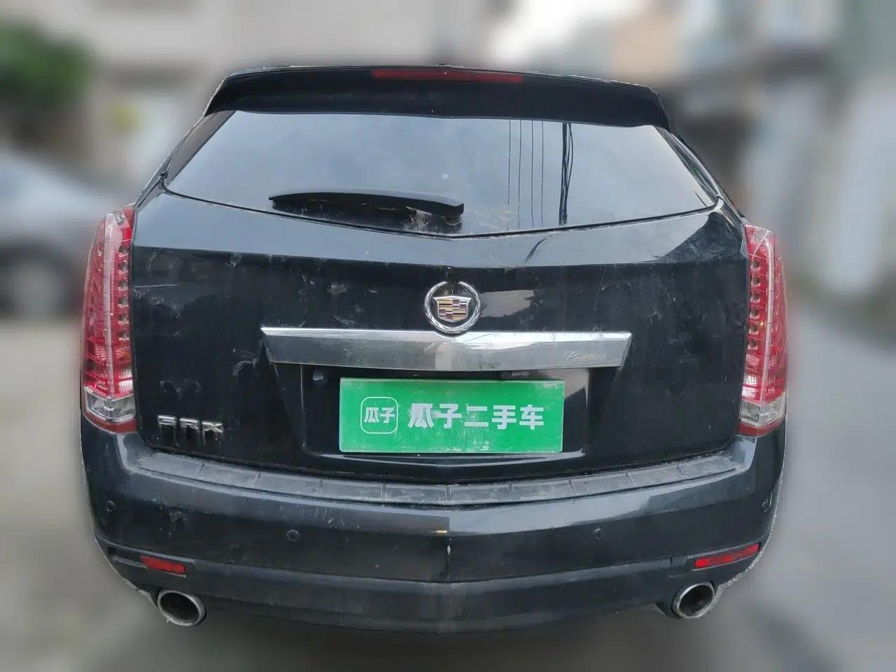 Cadillac SRX 2015 3.0L Comfort Version — миниатюра 5