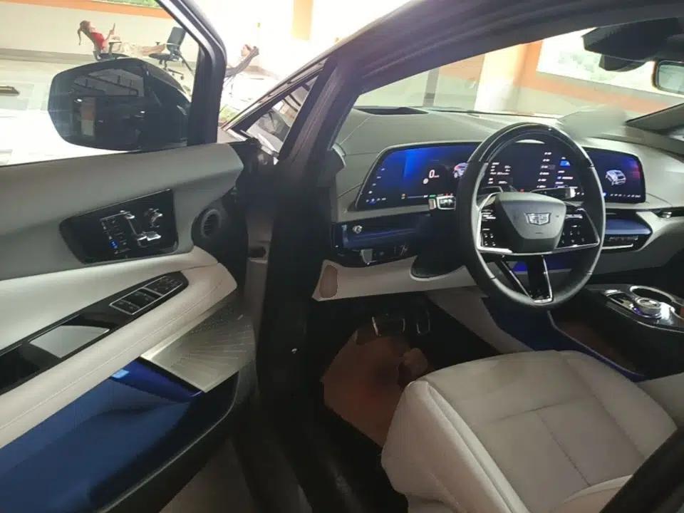 Cadillac OPTIQ 2024 Four-Wheel Drive Long-Range Version — миниатюра 18