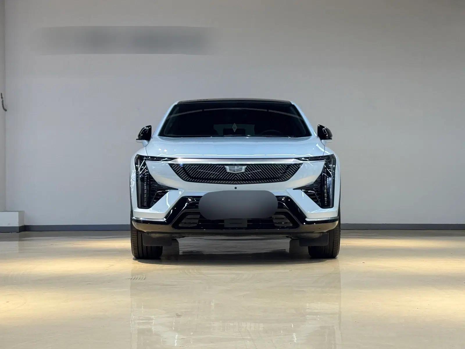 Cadillac OPTIQ 2024 Standard Range Version — миниатюра 13