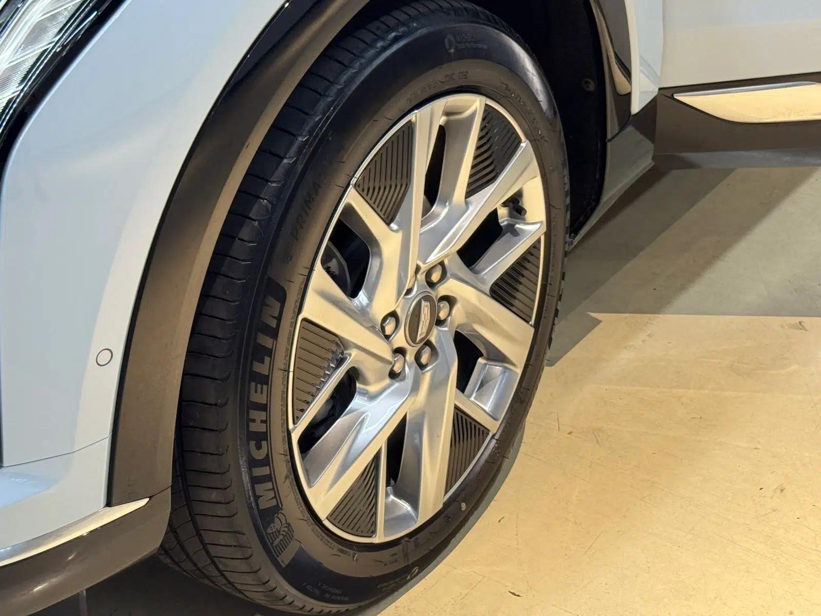 Cadillac OPTIQ 2024 Standard Range Version — миниатюра 20