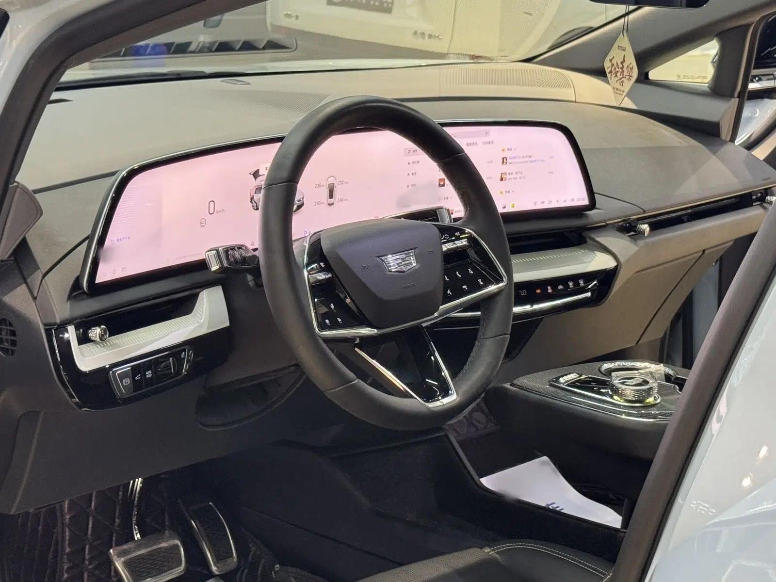 Cadillac OPTIQ 2024 Standard Range Version — миниатюра 23