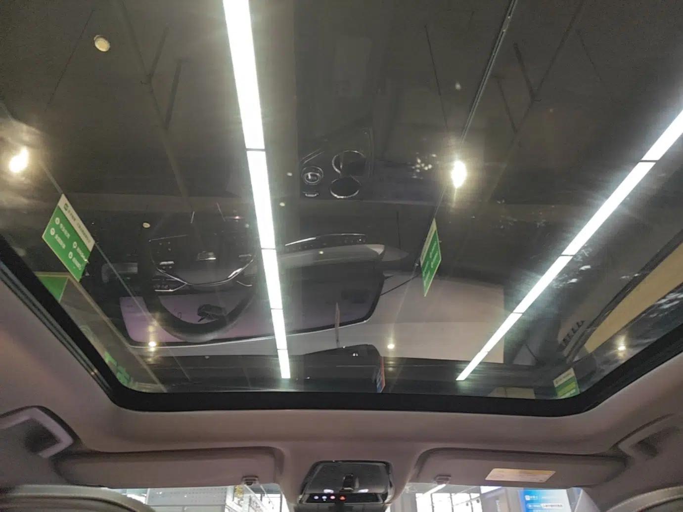 Cadillac OPTIQ 2024 Standard Range Version — миниатюра 31