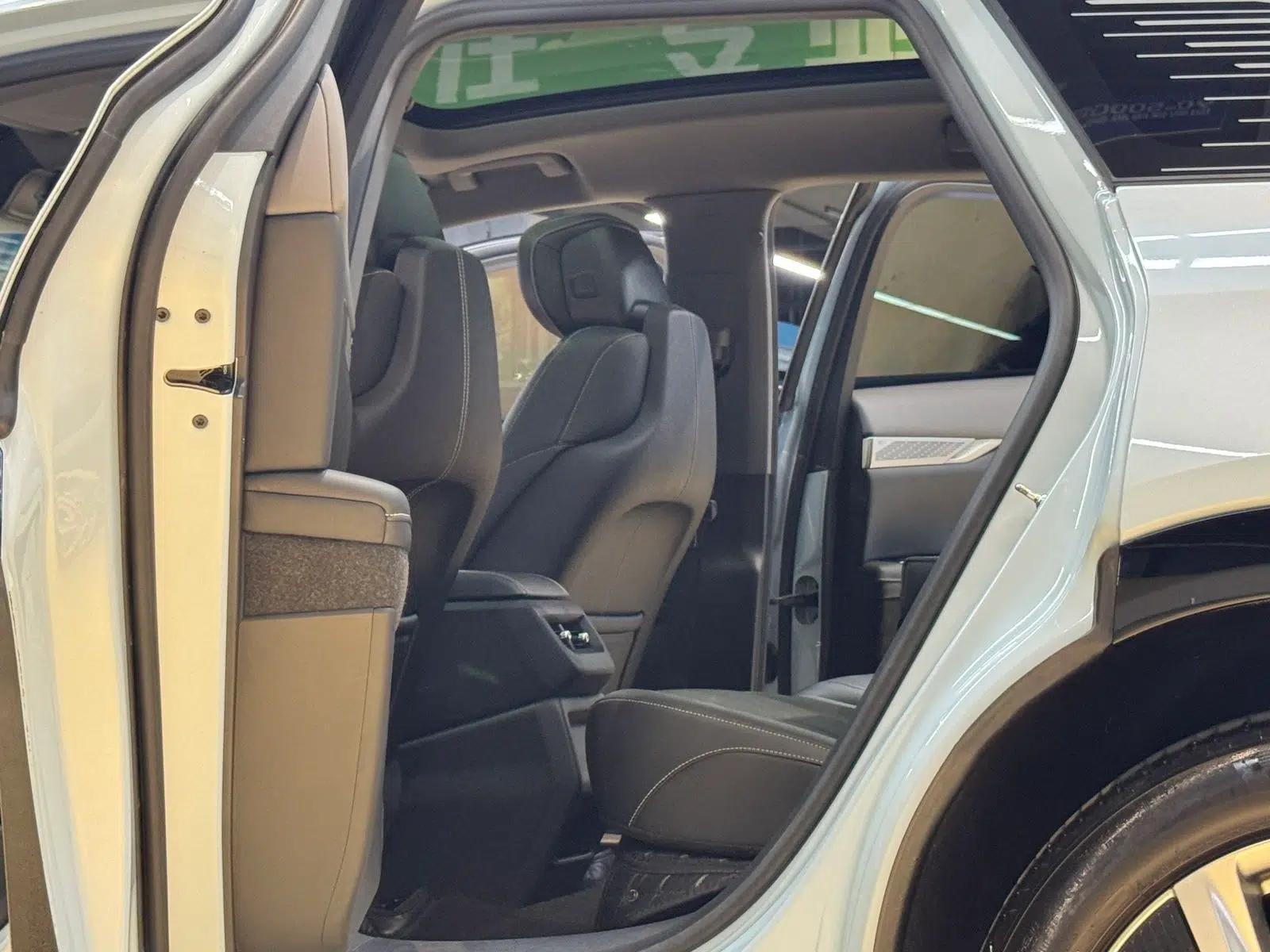 Cadillac OPTIQ 2024 Standard Range Version — миниатюра 42