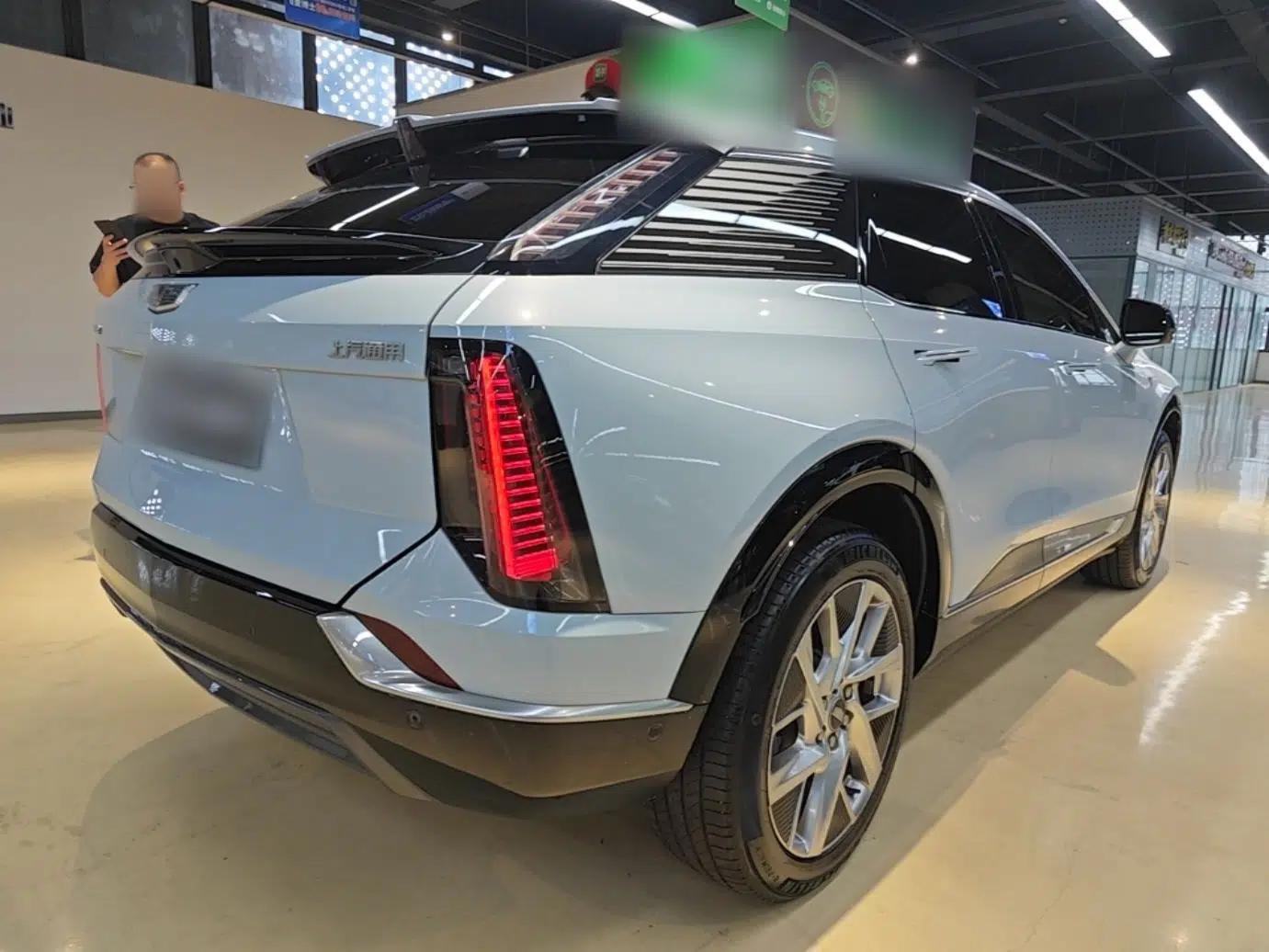 Cadillac OPTIQ 2024 Standard Range Version — миниатюра 6