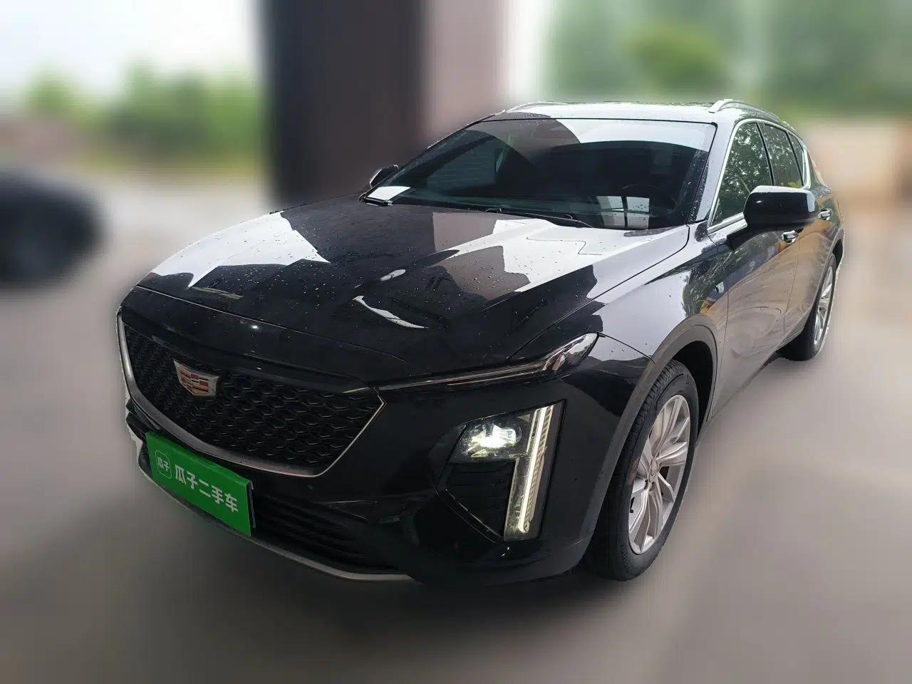 Cadillac GT4 2023 25T Fashion Edition — миниатюра 1