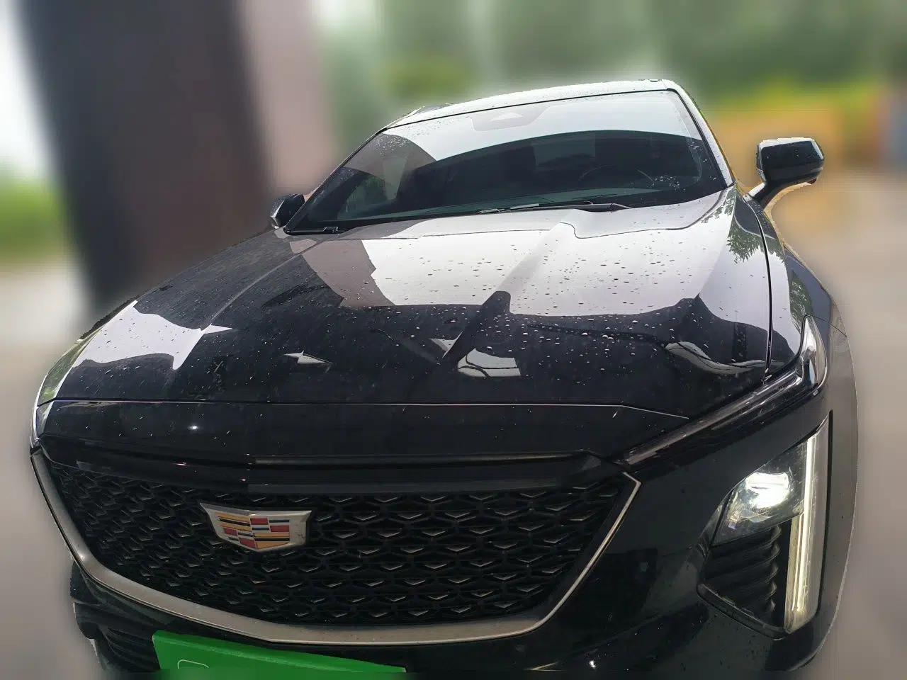 Cadillac GT4 2023 25T Fashion Edition — миниатюра 2