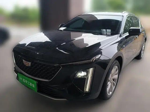 Cadillac GT4 2023 25T Fashion Edition