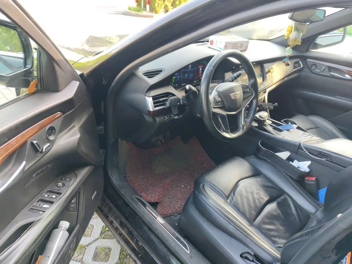 Cadillac CT6 PLUG-IN 2017 30E Elite Version — миниатюра 16