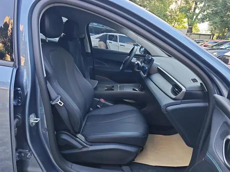 Seal 05DM 2026 DM-i 128KM Luxury Edition — миниатюра 17