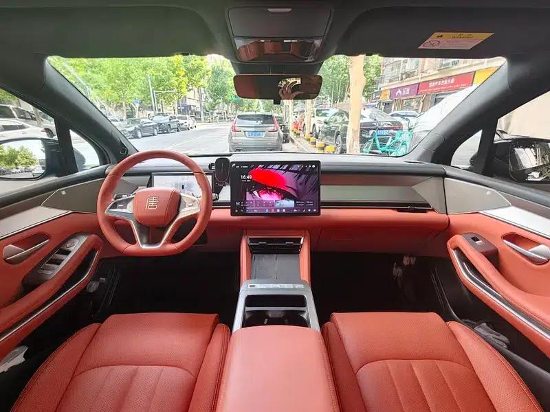 Tang L DM 2025 DM-i 215KM Two-Wheel Drive LiDAR Flagship Model — миниатюра 6