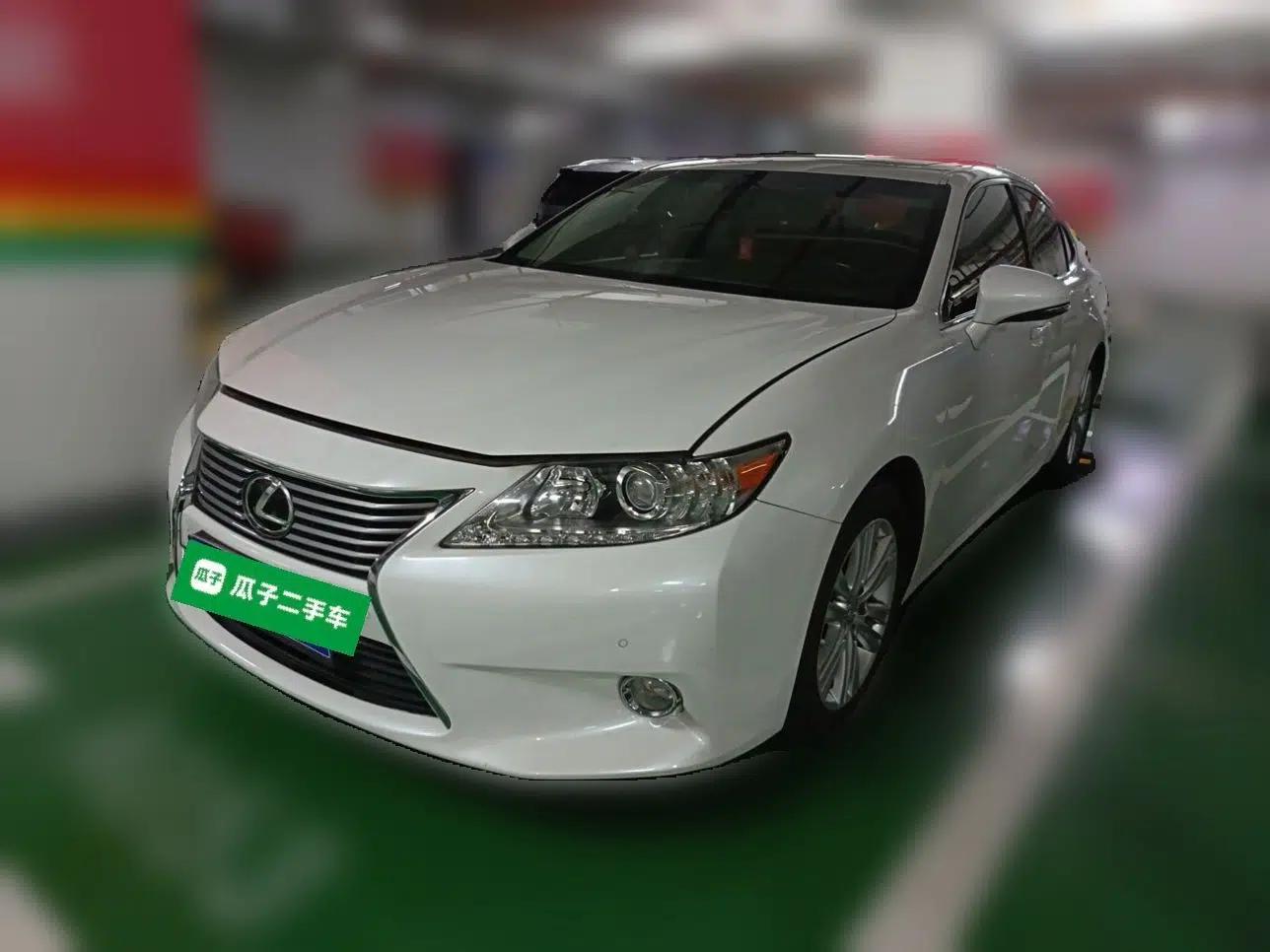 Lexus ES 2014 250 Elite Edition — миниатюра 1