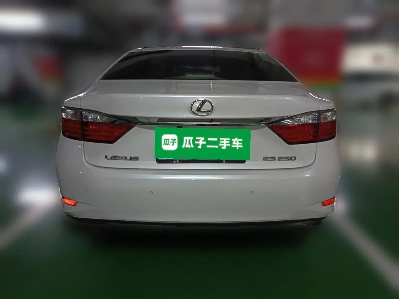 Lexus ES 2014 250 Elite Edition — миниатюра 5
