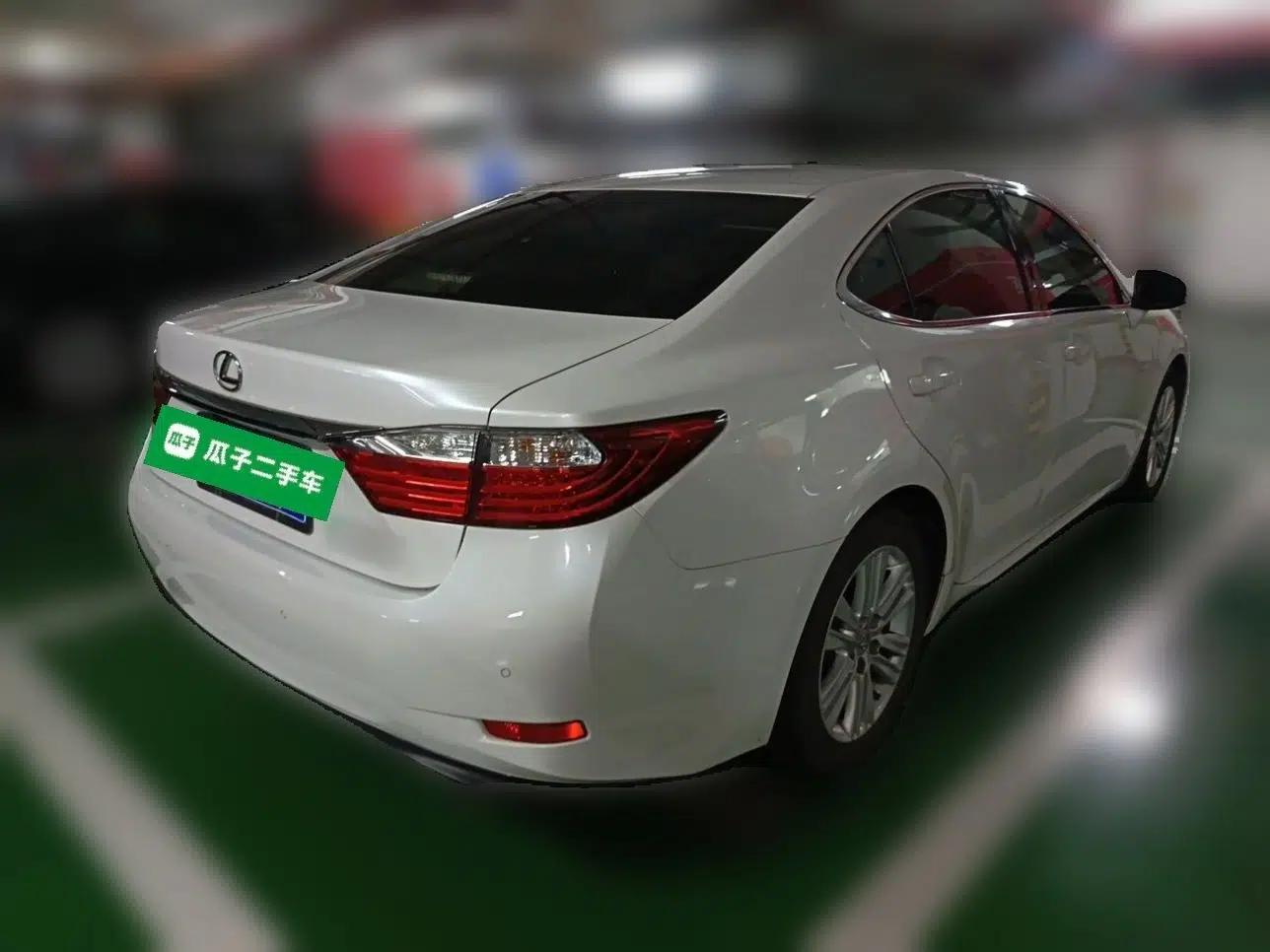 Lexus ES 2014 250 Elite Edition — миниатюра 6