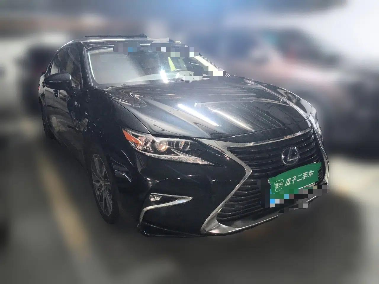 Lexus ES 2015 300h Luxury Edition — миниатюра 3