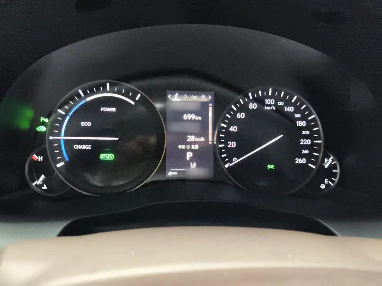 Lexus ES 2015 300h Luxury Edition — миниатюра 10