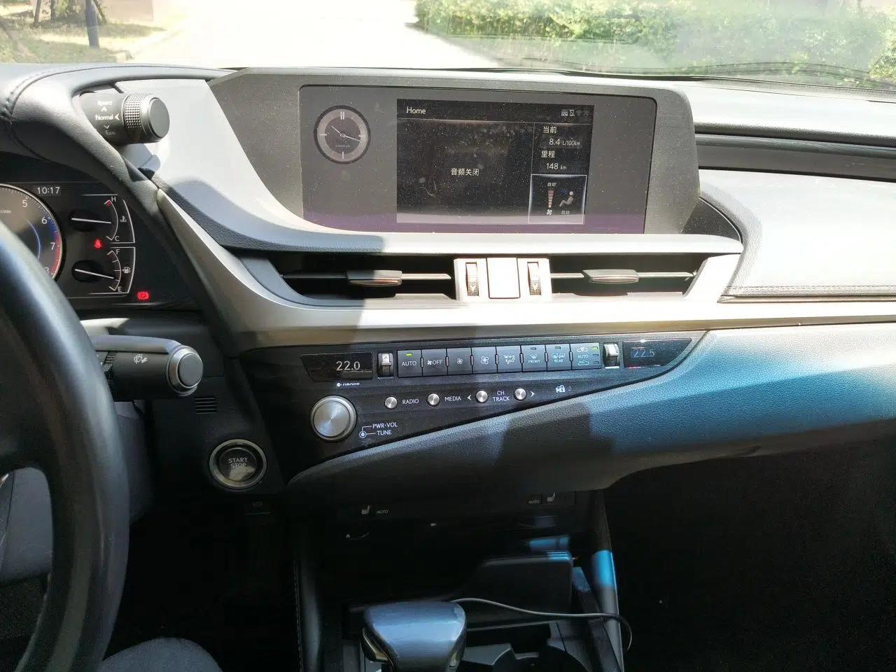 Lexus ES 2021 200 Excellence Edition — миниатюра 13