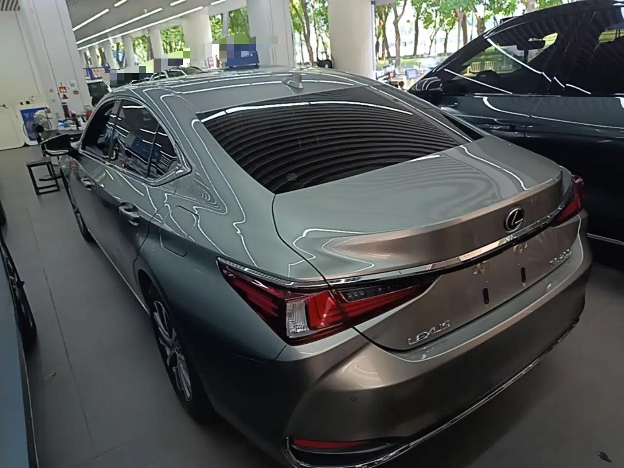 Lexus ES 2020 200 Excellence Edition — миниатюра 4