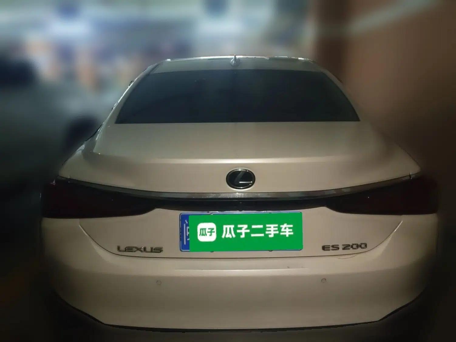 Lexus ES 2021 200 Excellence Edition — миниатюра 5