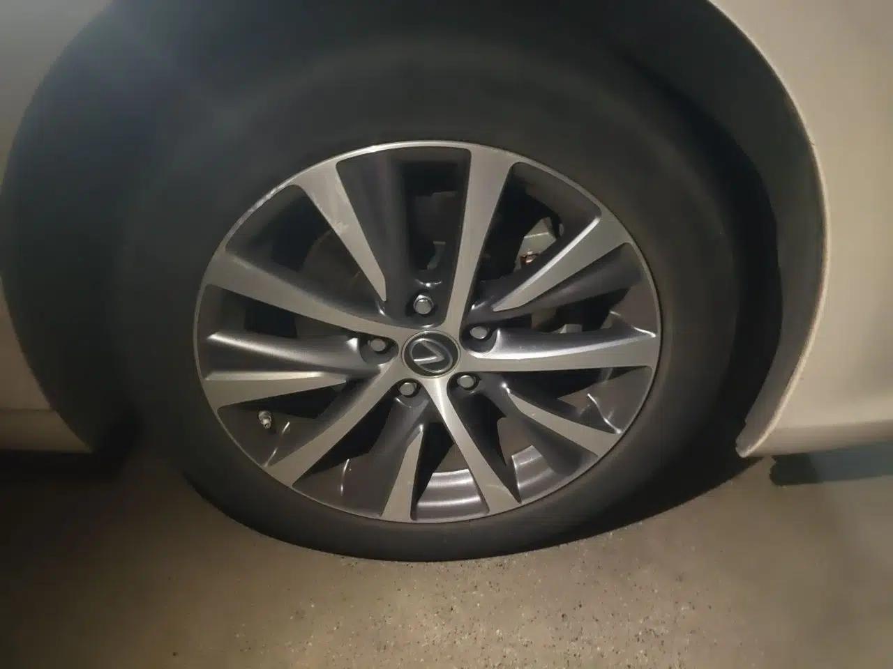 Lexus ES 2021 200 Excellence Edition — миниатюра 8