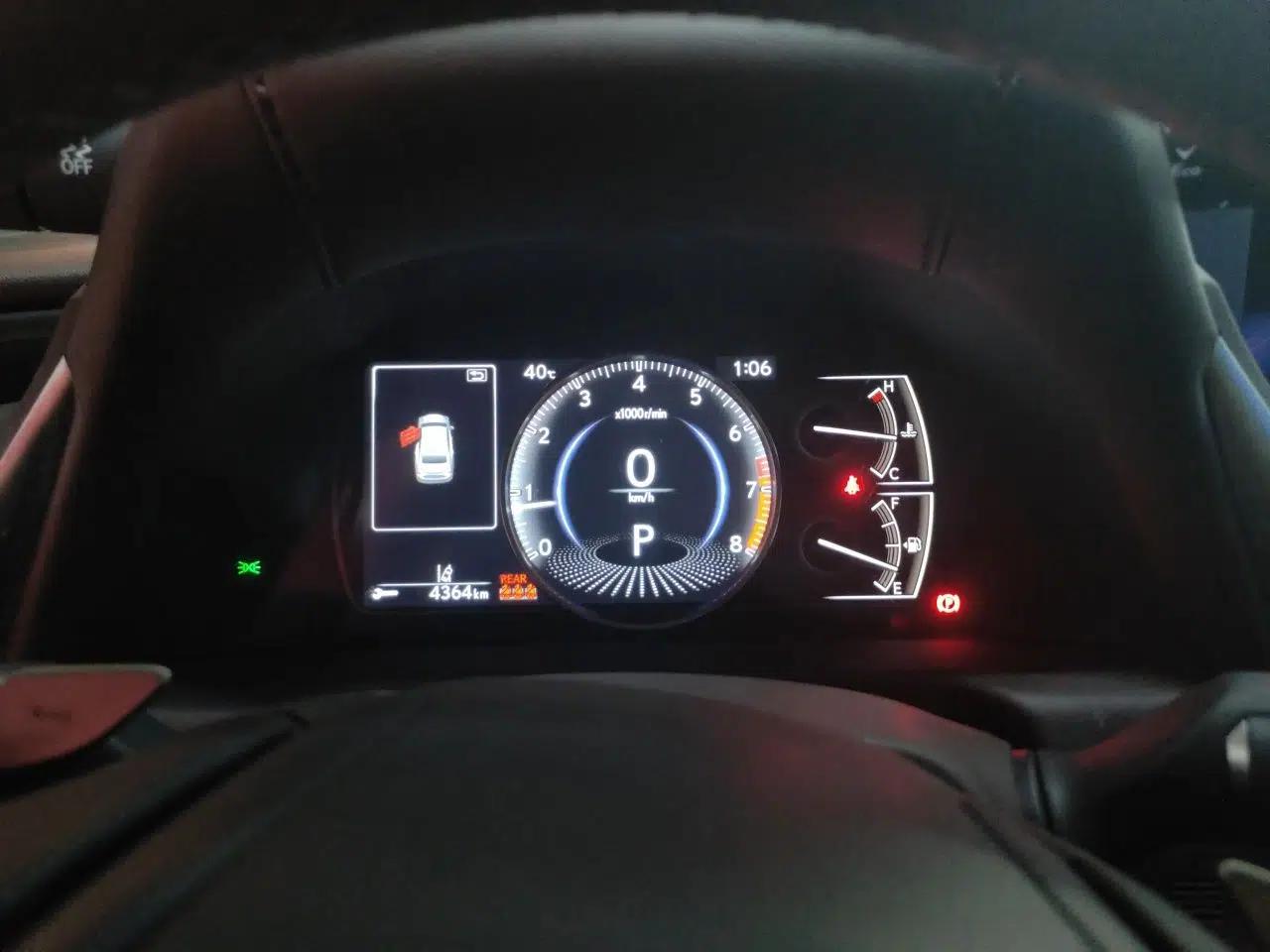 Lexus ES 2020 200 Excellence Edition — миниатюра 11
