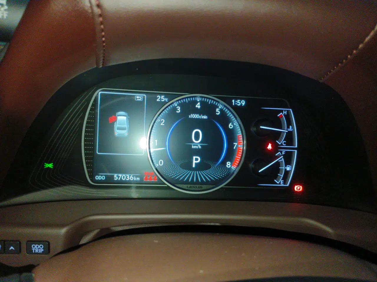 Lexus ES 2020 260 Excellence Edition — миниатюра 11