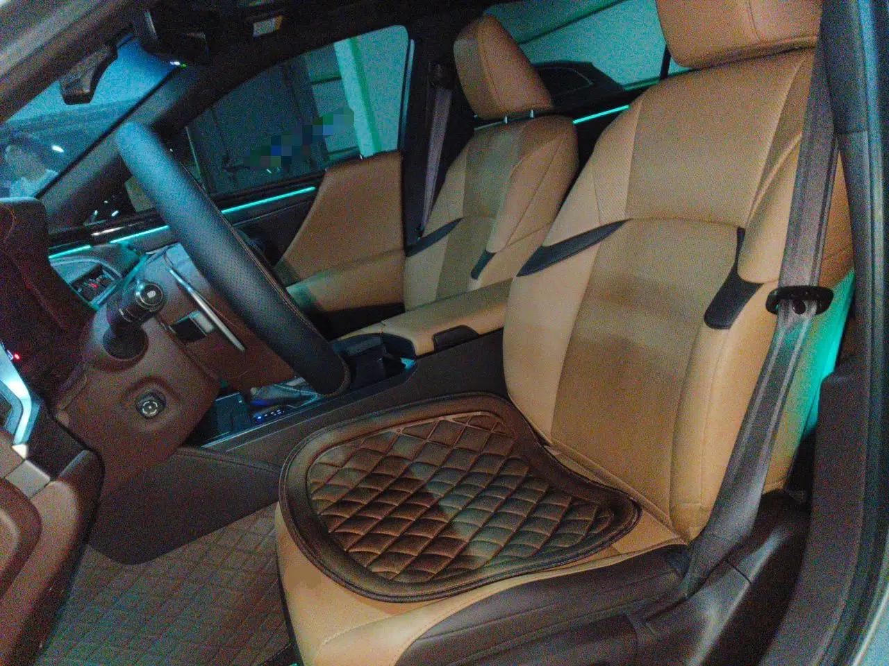 Lexus ES 2020 260 Excellence Edition — миниатюра 15