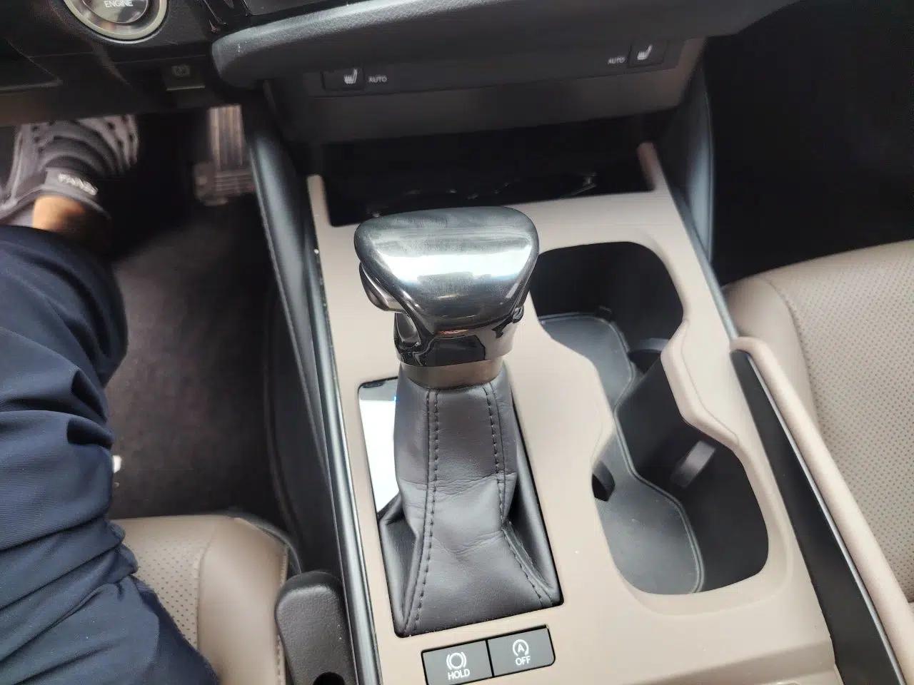 Lexus ES 2023 200 Excellence Edition — миниатюра 14