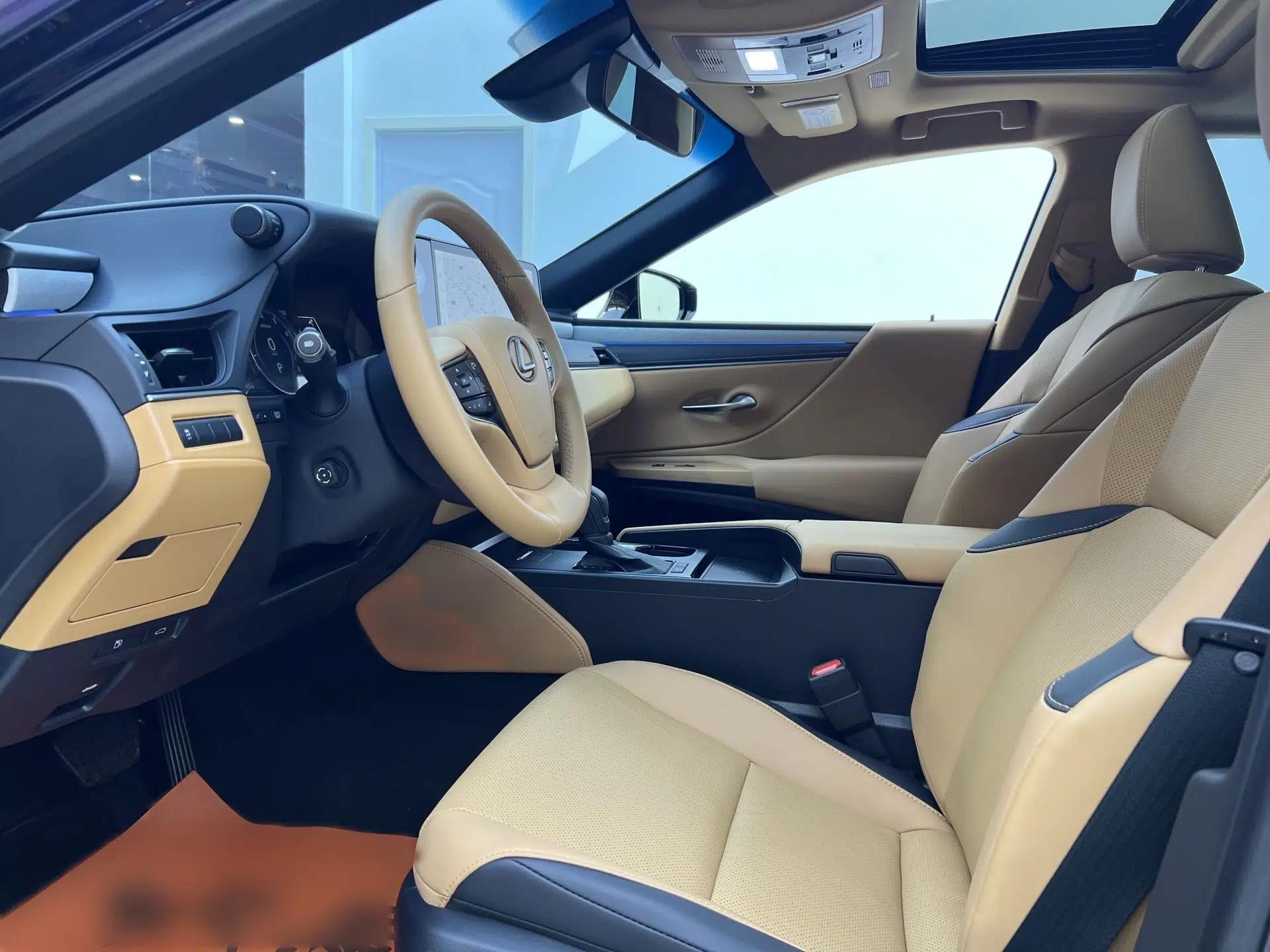 Lexus ES 2025 200 Premium Edition — миниатюра 18