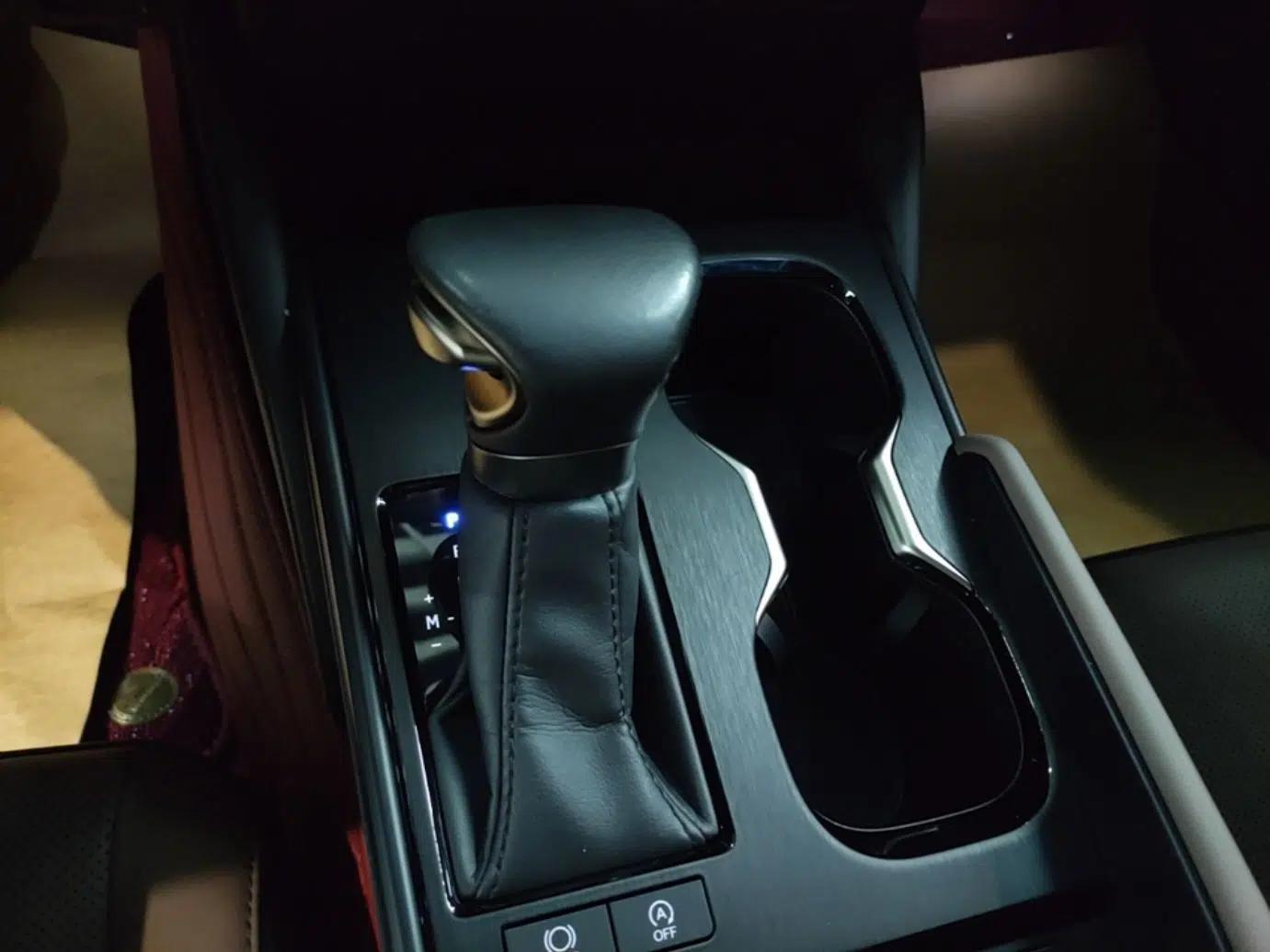 Lexus ES 2024 200 Premium Edition — миниатюра 16
