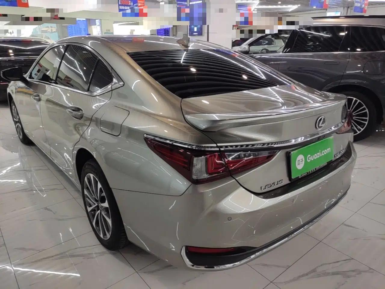 Lexus ES 2024 200 Premium Edition — миниатюра 4