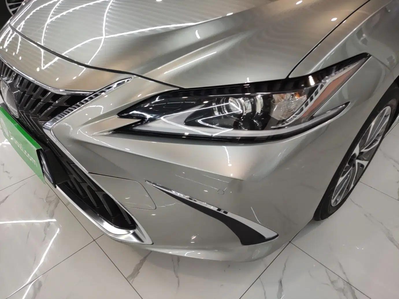 Lexus ES 2024 200 Premium Edition — миниатюра 8