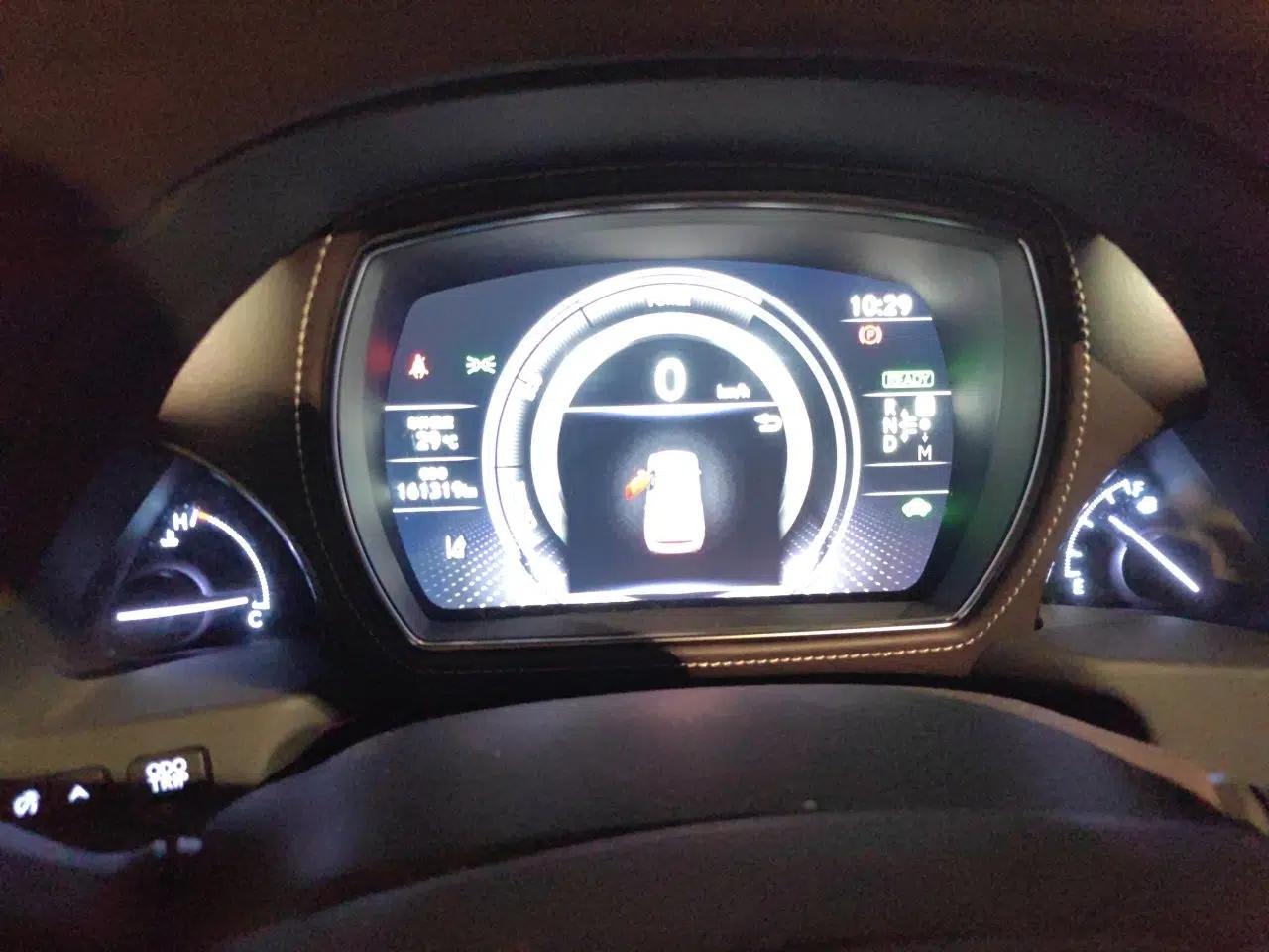 Lexus LS 2018 500h Luxury Edition China V Standard — миниатюра 11