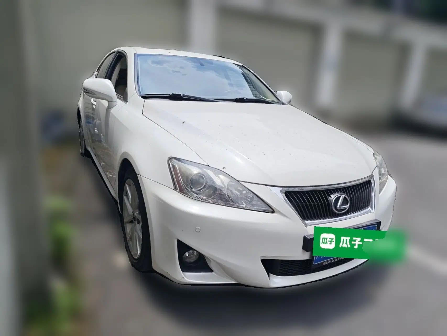 Lexus IS 2011 250 Sport Edition — миниатюра 3