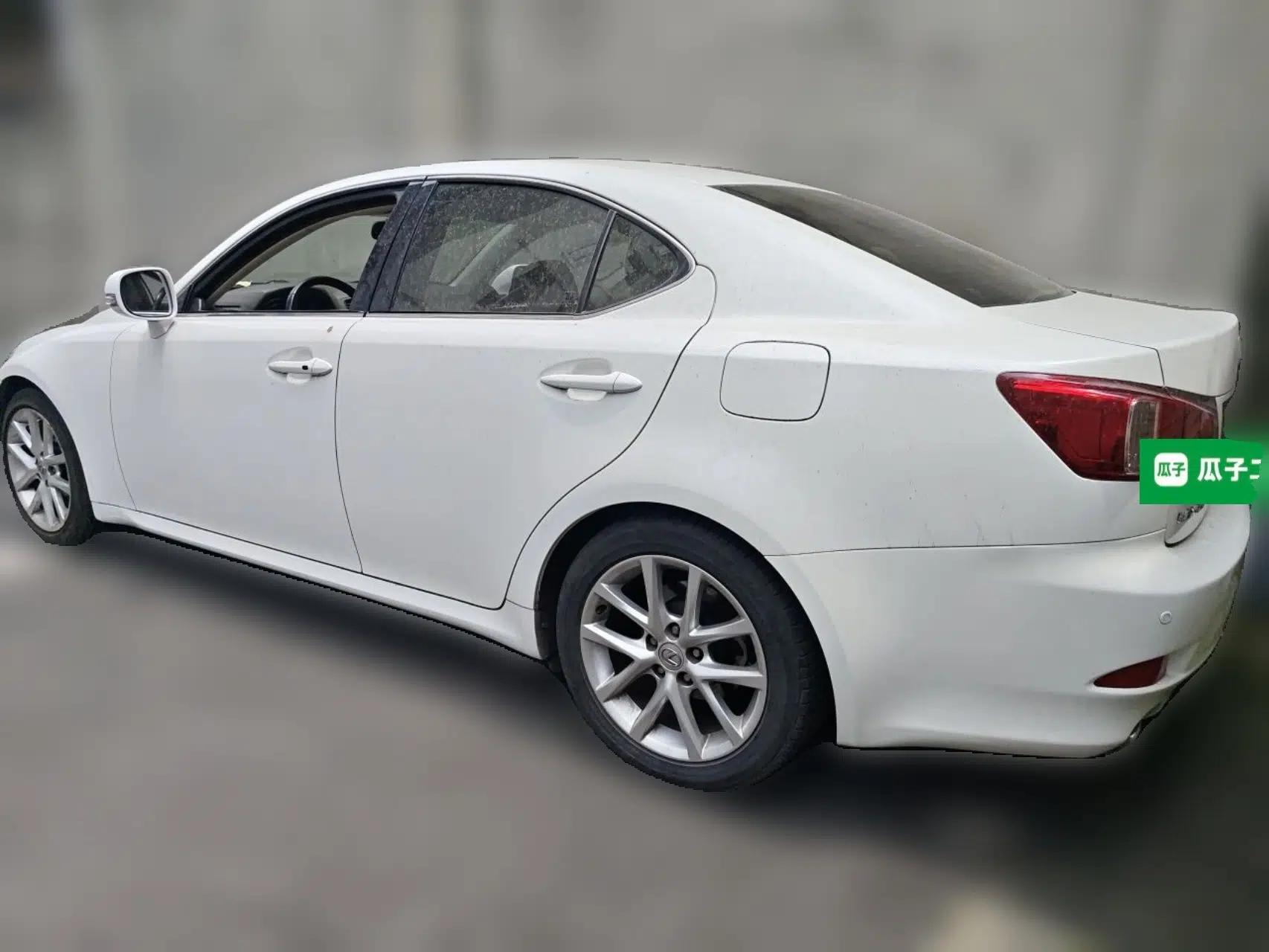 Lexus IS 2011 250 Sport Edition — миниатюра 4
