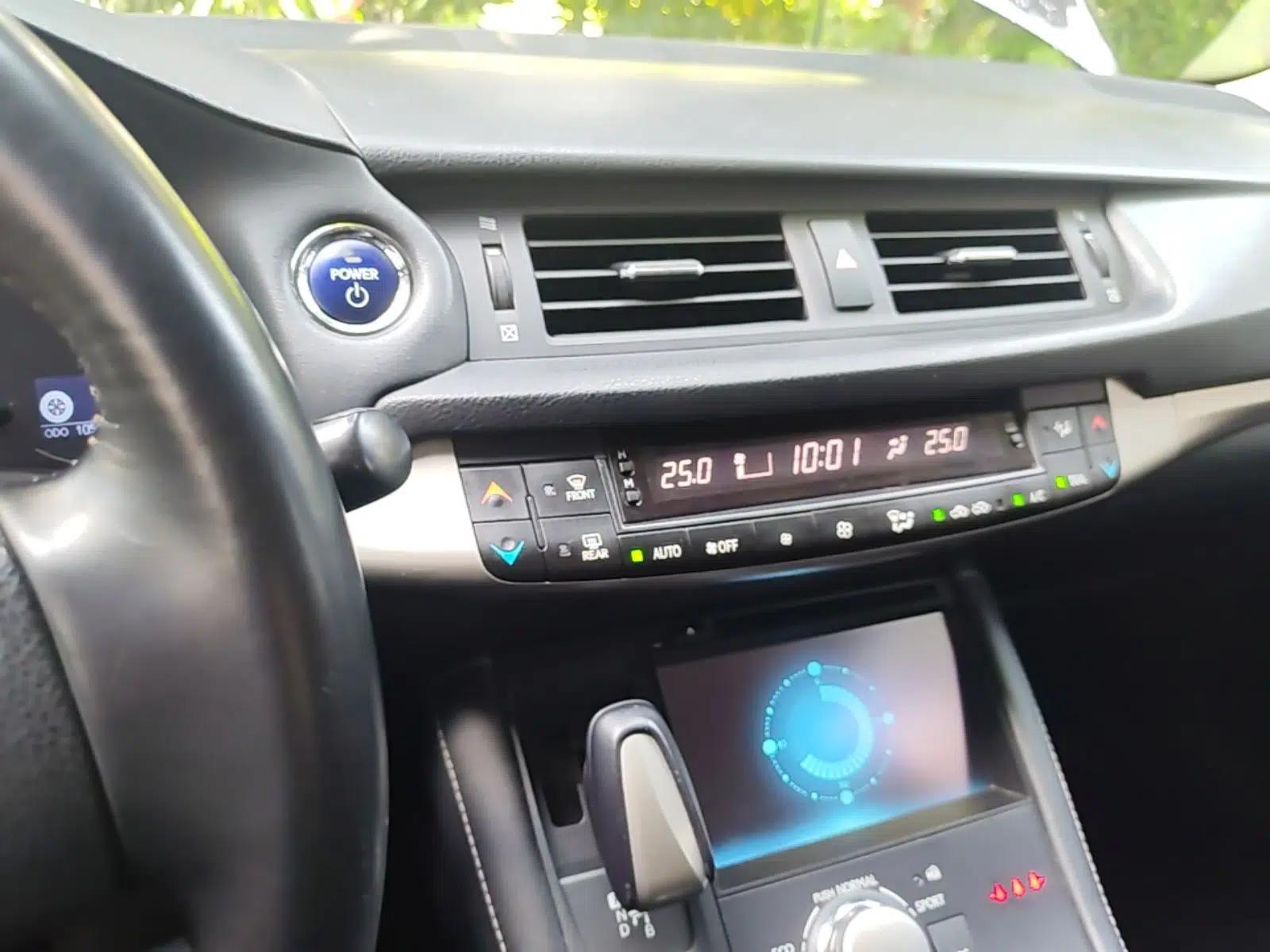 Lexus CT 2014 CT200h Elite Edition Monochrome — миниатюра 20